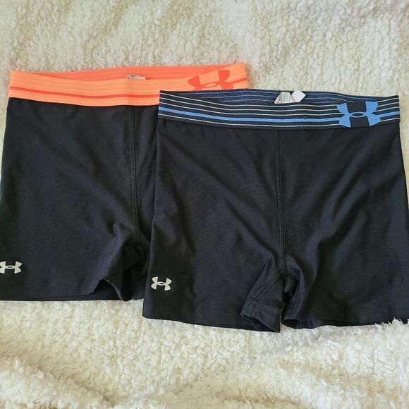 Under‎ Armour Heat Gear Alpha Shorty Bundle of 2 pair sz Small - Picture 1 of 11